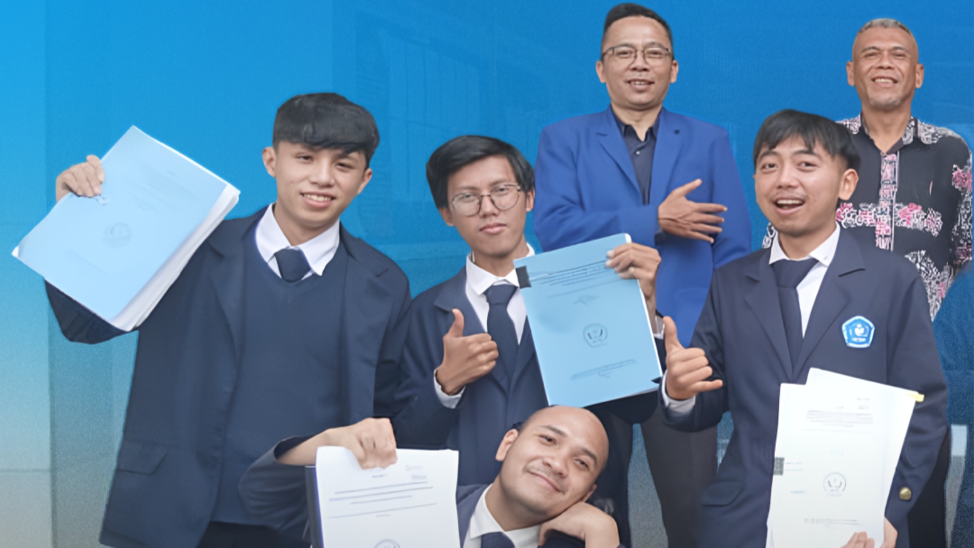 STT Pratama Adi Luluskan 8 Mahasiswa Teknik Informatika!